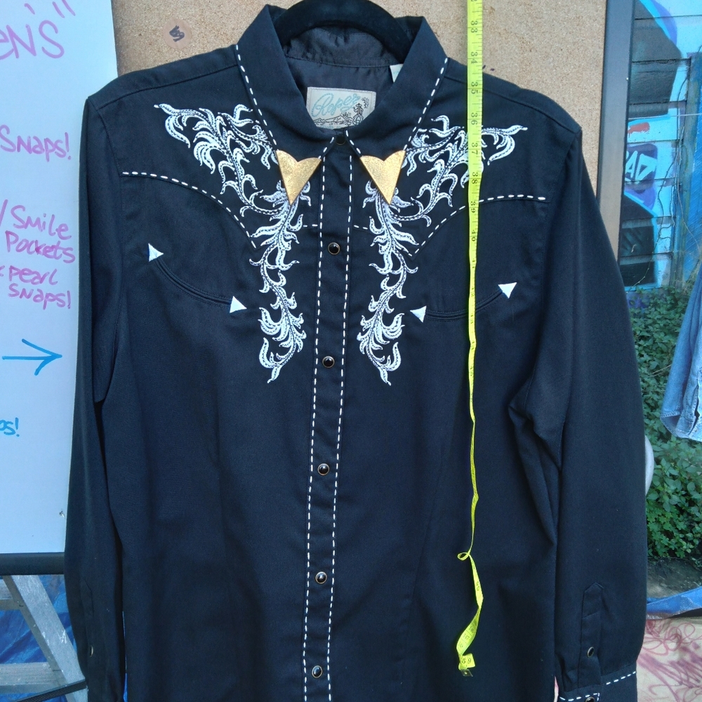 XL Women's Roper Vines Pearl Snap Western Shirt